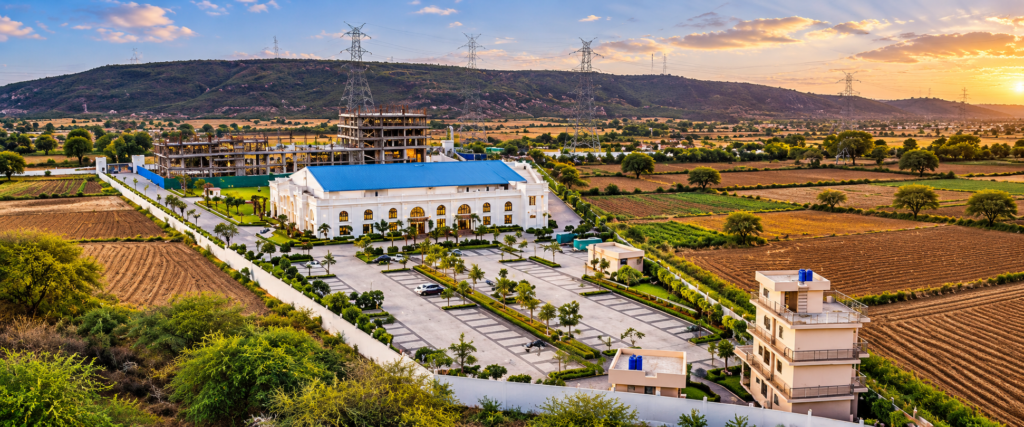 Aerial view, Pearl Lawn & Banquets